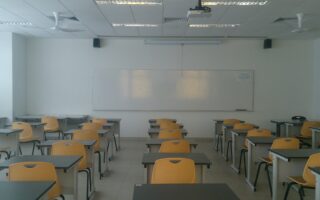 Sala de aula de curso técnico profissionalizante