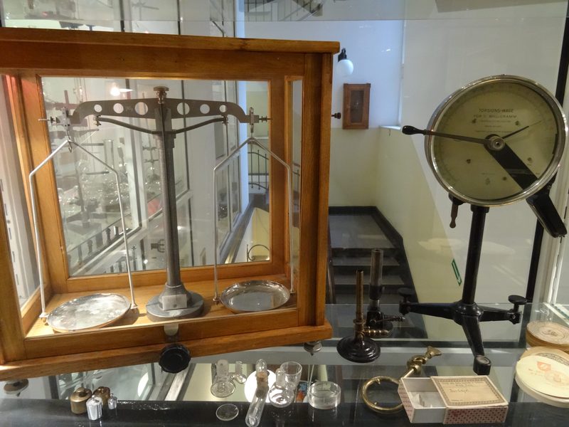 Equipamentos de laboratório usados no curso técnico em Química
