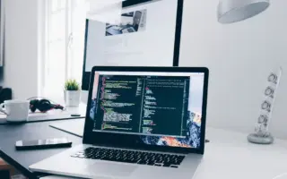 Técnico em Redes de Computadores estudando programação e infraestrutura para fazer faculdade