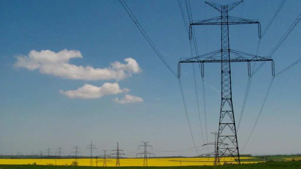 Instalações elétricas de alta tensão em atividade relacionada à Eletrotécnica