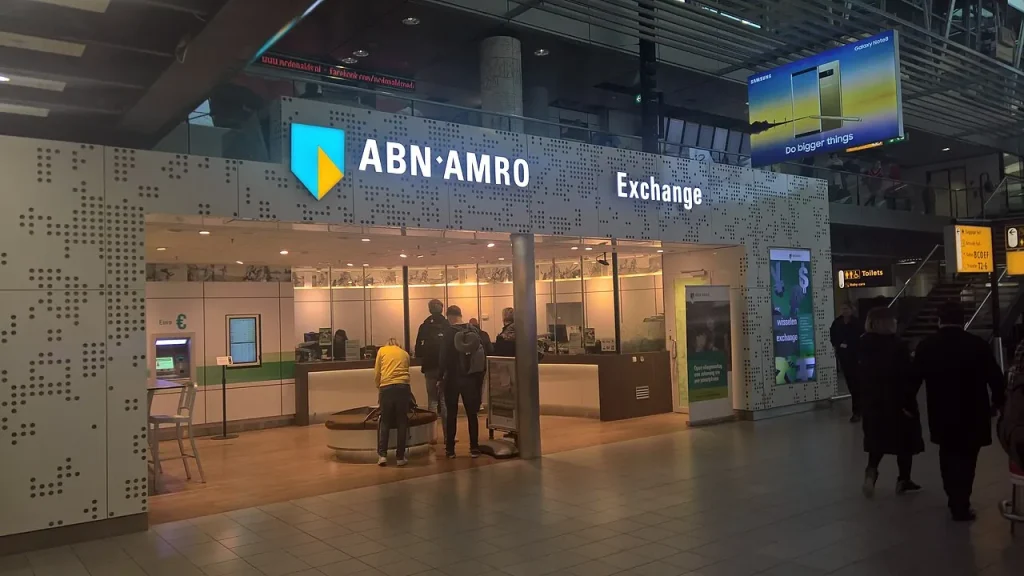 Técnico em Comércio Exterior em agência de câmbio de instituição financeira