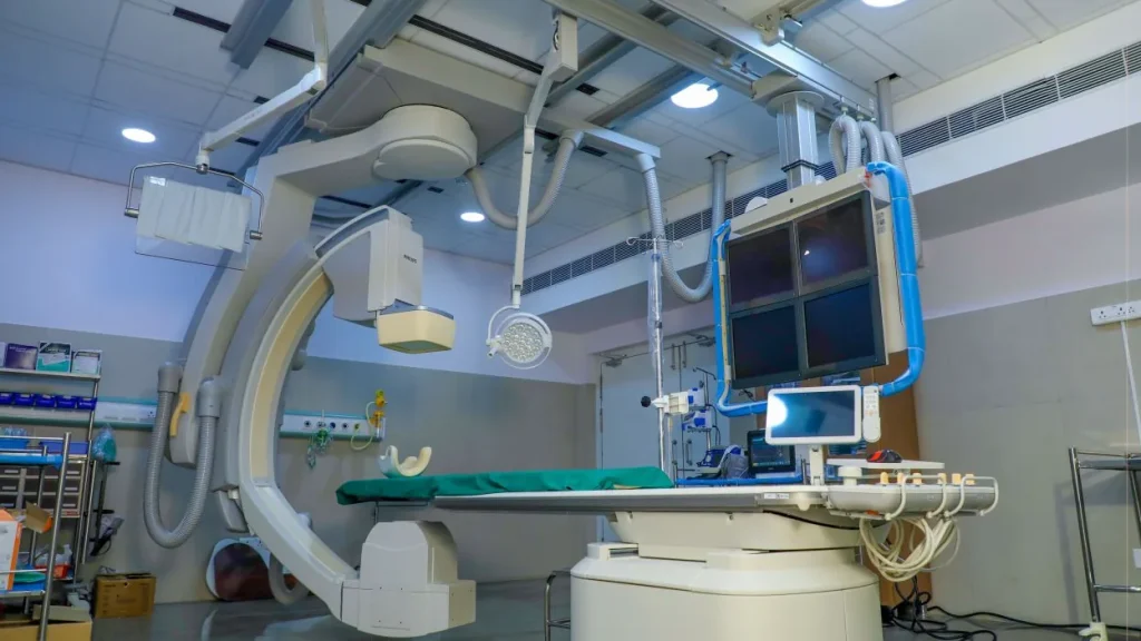 Técnico em Radiologia trabalhando em hemodinâmica