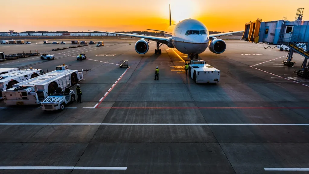Técnico em Logística pode trabalhar em aeroporto com apoio à operação de cargas