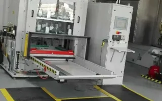 Técnico em Segurança do Trabalho e ergonomia em posto industrial