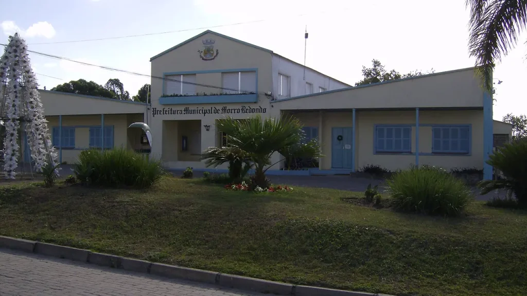 Prefeitura municipal representa o trabalho do técnico em Serviços Públicos com licitações