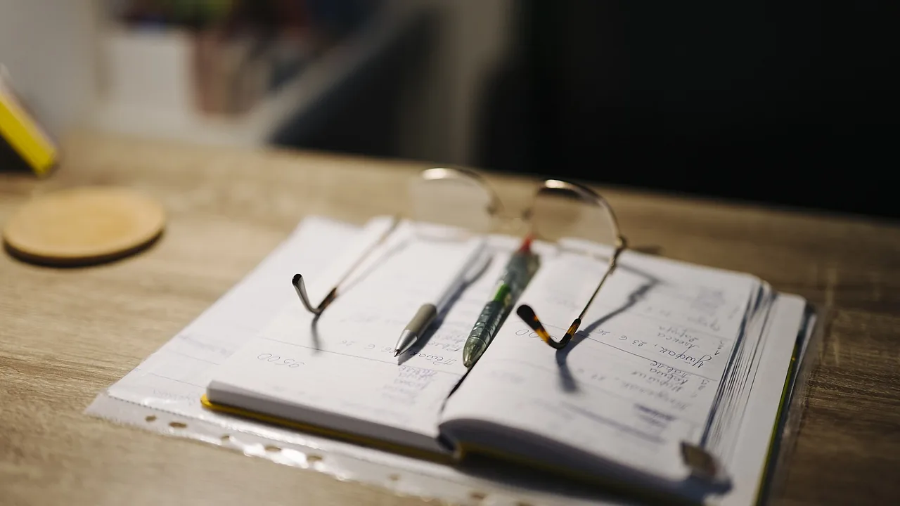 Organização de estudos com banco de questões para concurso